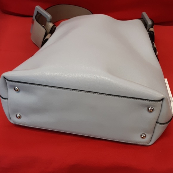 Purse - Picture 3 of 4